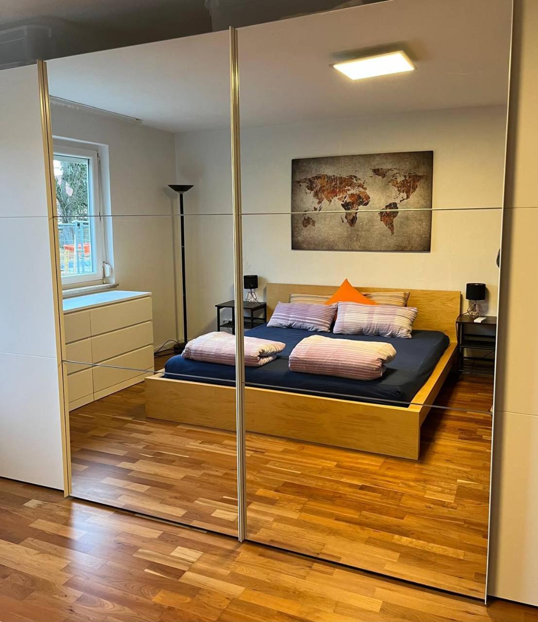 Gemuetliche 3 Zimmer Wohnung Mit Grosszuegiger Terrasse Im Gruenen Ройтлінген Екстер'єр фото